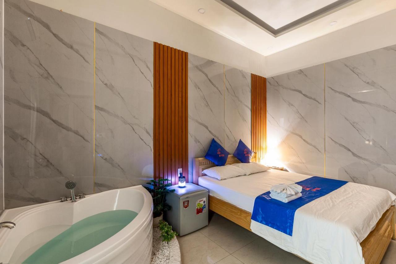 HIKARI KIS'S Hotel Tân Bình Cidade de Ho Chi Minh Exterior foto